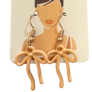 🎀 Peach Bow Drop Earrings